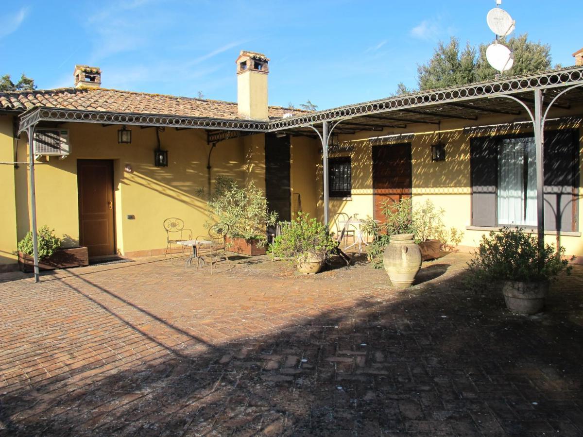 Agriturismo Scuderie Della Contea Sutri Buitenkant foto